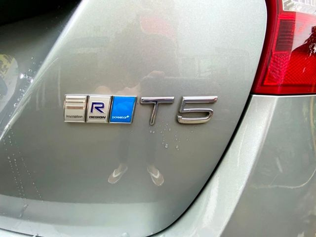 2011 VOLVO V60  第16張相片