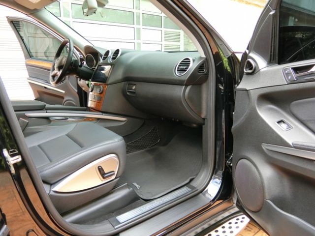 (專售ML-350賣場~正08年運動版原版件實車極美~第三方認証車  第18張相片