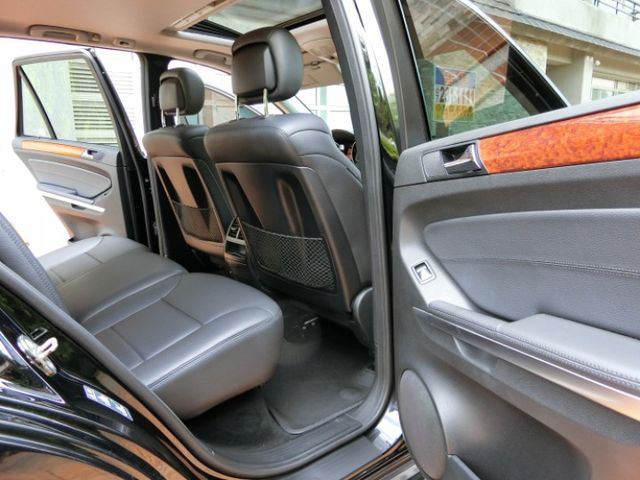 (專售ML-350賣場~正08年運動版原版件實車極美~第三方認証車  第20張相片
