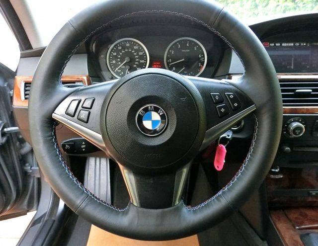 BMW 5系最高CP值 正07年出廠高性能530 時尚灰M5式樣 現場2部530可選  第18張相片
