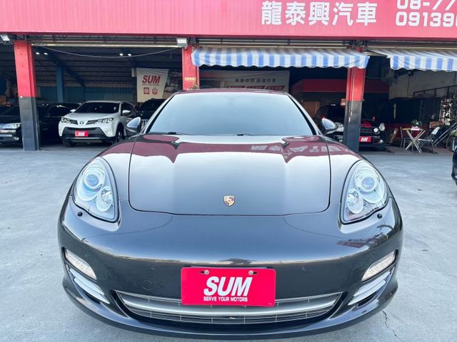 [網路客戶預約享優惠］極美特殊金屬灰3.0柴油扭力大省油柴油高CP值~優良認證車  第2張相片