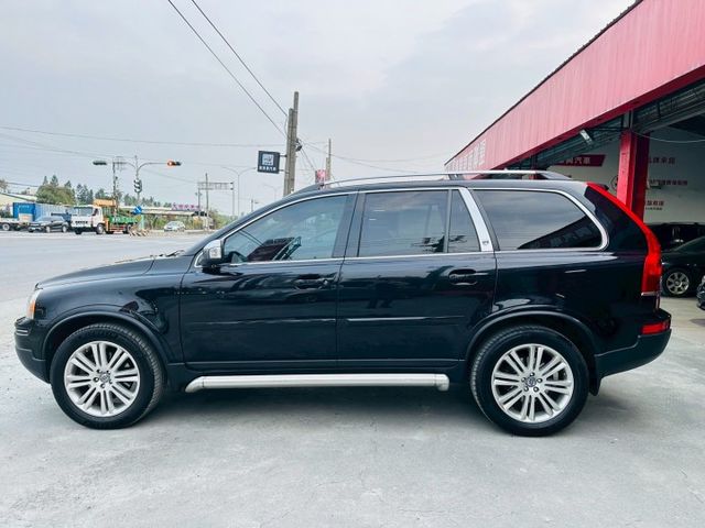 近日入庫【專售XC90柴油】釋出極美總裁版D5優質原版件實車極美~德國坦克  第7張相片