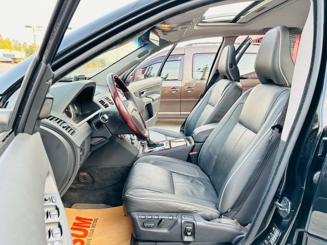 近日入庫【專售XC90柴油】釋出極美總裁版D5優質原版件實車極美~德國坦克  第11張相片