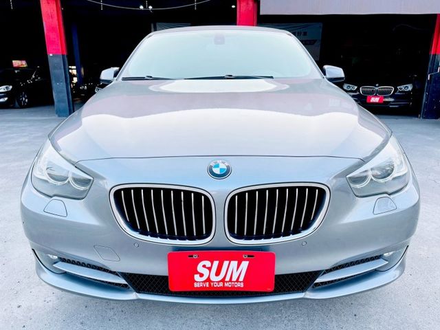 【近日入庫灰色 稀少530d GT 2010出廠】  實車極美優質全車原版件認證  第2張相片