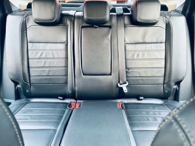 【年份新物超所值底盤安全性超好的小休旅旗艦款】已升級安卓機 頂配模門iKEY定速原廠胎壓偵測 循跡防滑【預約享優惠價】  第9張相片