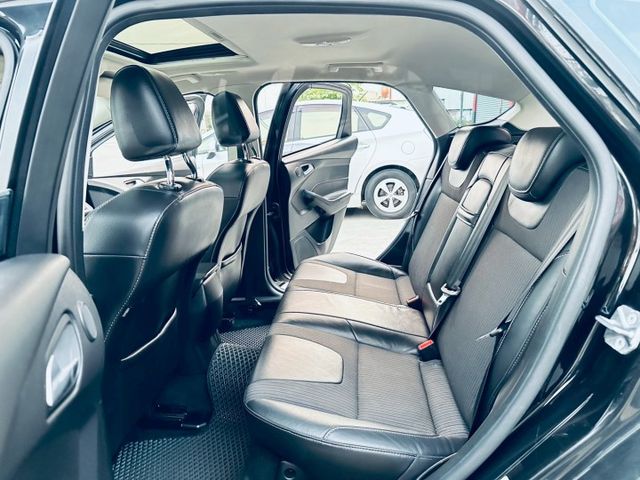 【物超所值便宜代步底盤安全性超好2.0~5門S款全車空力套件定速恆溫 認證車 】  第13張相片