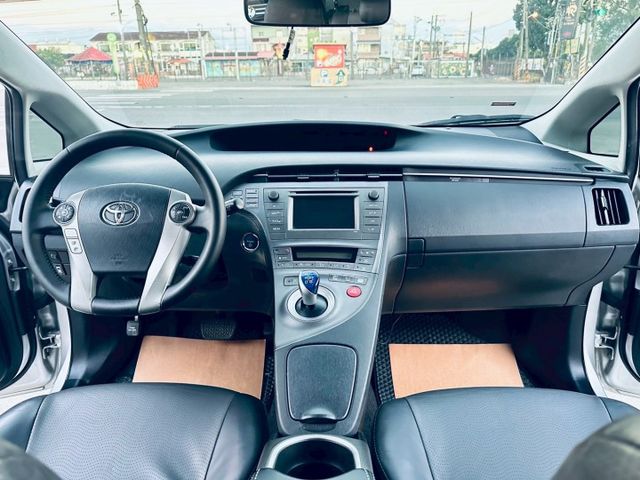 【已收訂感謝 】【新購入最耐用的油電車進口PRIUS1.8優質全車原鈑件】  第7張相片