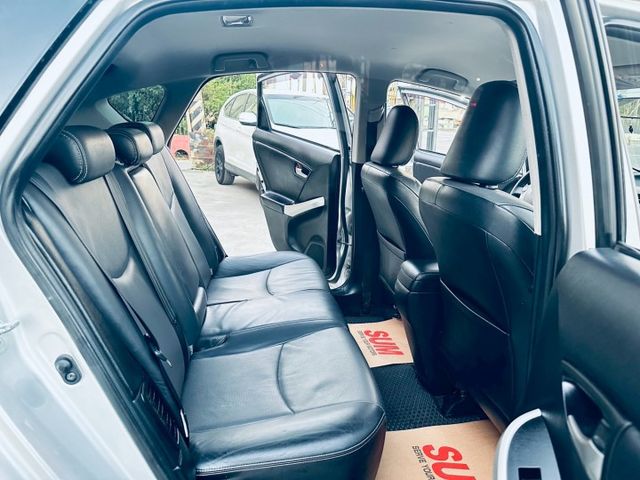 【已收訂感謝 】【新購入最耐用的油電車進口PRIUS1.8優質全車原鈑件】  第10張相片