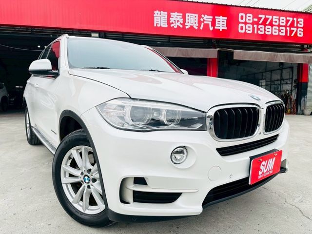 【新購入稀少珍珠白色實車極美 優質全車95%原漆原鈑件頂配有電動吸門】  第1張相片