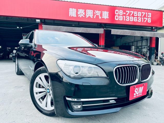 【新入庫730d實車漂亮內裝有近9成新極美小改款30d引擎更安靜極美優良認證車】  第1張相片