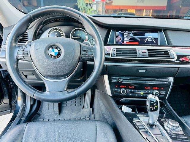 【新購入實車極美520dGT漂亮後期全車95%保留原漆~用心呵護原廠保養紀錄 】  第5張相片