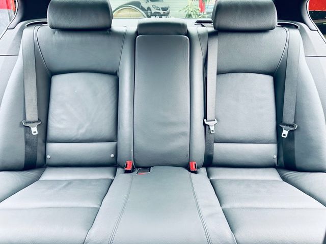 【新入庫稀少M版霸氣730d小改款引擎更安靜~實車極美優良原版件認證車】  第12張相片