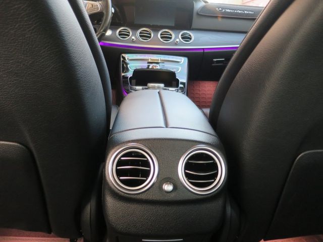 剛入庫/正中華賓士代理/配備齊全/少開實跑114500公里  第11張相片