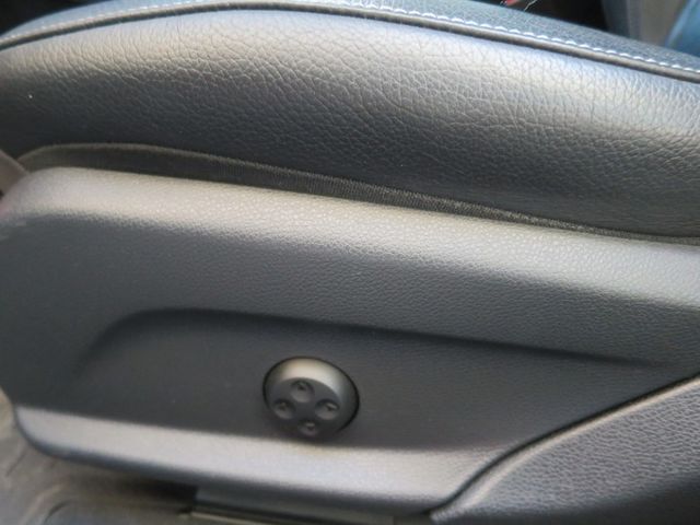 剛入庫/正中華賓士代理/配備齊全/少開實跑114500公里  第14張相片