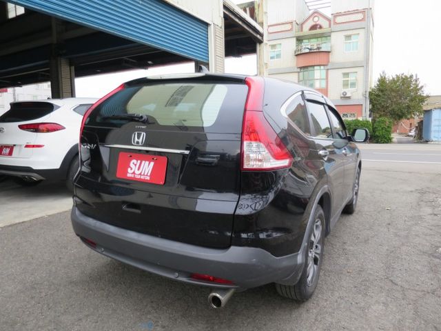 2400cc買休旅車最佳選擇  第5張相片
