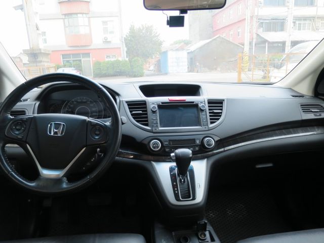 2400cc買休旅車最佳選擇  第12張相片