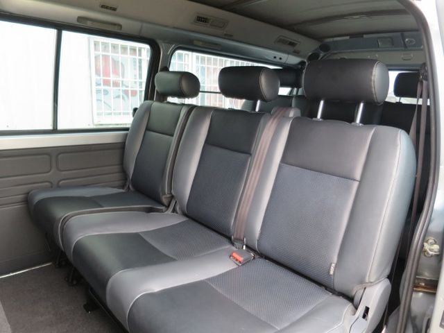客貨車8人座  第11張相片