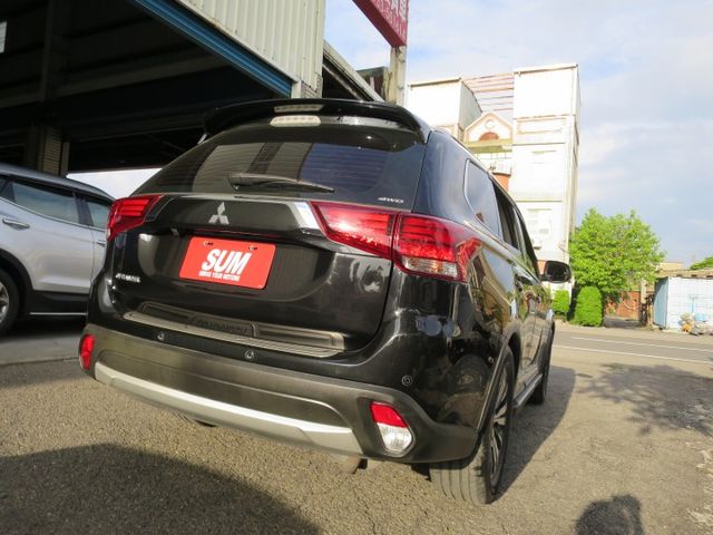 OUTLANDER  第6張相片