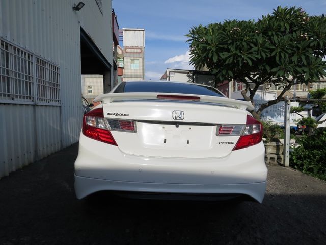 CIVIC  第5張相片