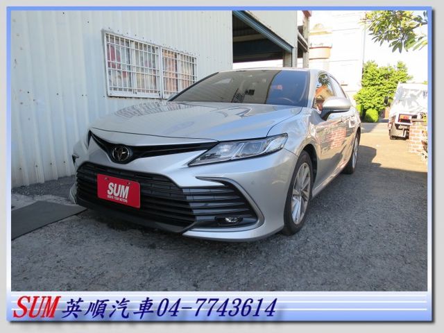 進口尊爵版I-KEY~車門感應~雙電動椅~9氣曩~定速~ACC跟車~車道偏移~盲點偵測  第1張相片