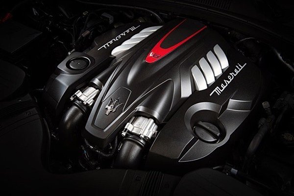 改大輪車業16款 Maserati Quattroporte GTS非SQ4現車  第5張相片