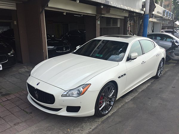 改大輪車業16款 Maserati Quattroporte GTS非SQ4現車  第9張相片