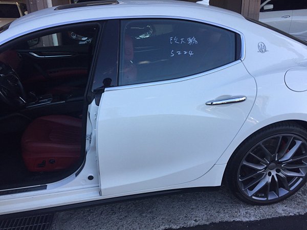 改大輪車業2016 MASERATI GHIBLI SQ4白色紅內裝無敵配備現車  第2張相片