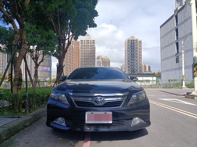 TOYOTA豐田 CAMRY HYBRID  第3張相片