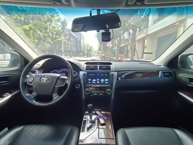 TOYOTA豐田 CAMRY HYBRID  第5張相片