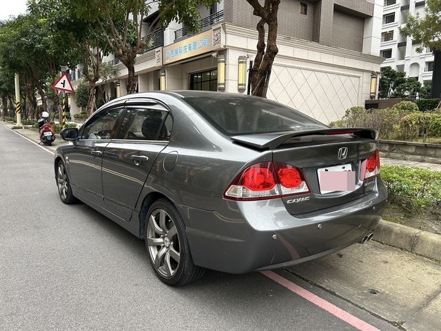 HONDA本田 CIVIC  第2張相片