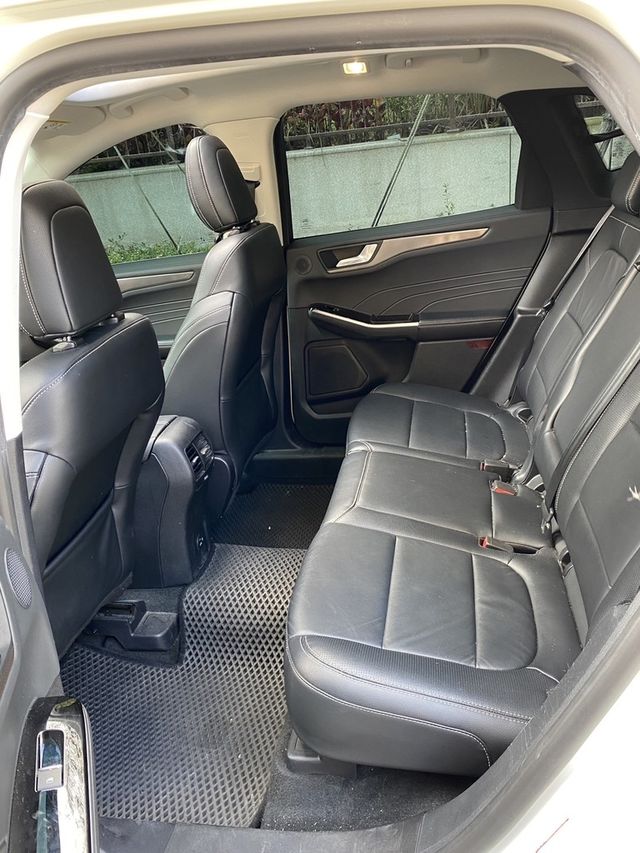 FORD福特 KUGA  第7張相片