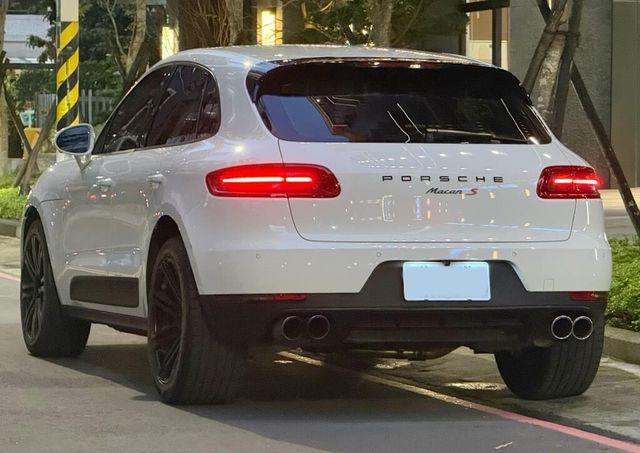 PORSCHE保時捷 MACAN  第3張相片