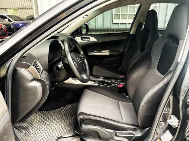 SUBARU速霸陸 IMPREZA  第7張相片