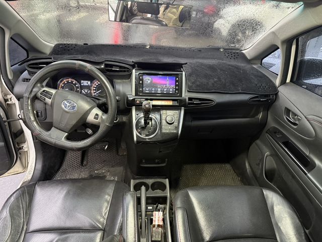 TOYOTA豐田 WISH  第11張相片