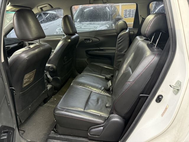 TOYOTA豐田 WISH  第15張相片