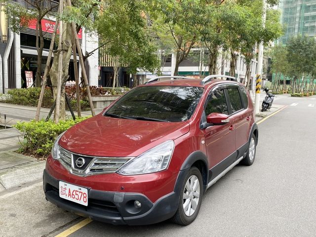 NISSAN日產 LIVINA  第2張相片