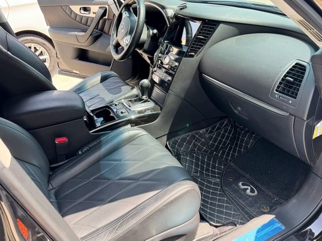 INFINITI無限 QX70  第4張相片