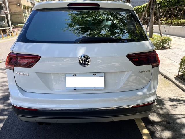 VOLKSWAGEN福斯 TIGUAN  第4張相片