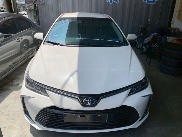 TOYOTA豐田 ALTIS  第5張相片