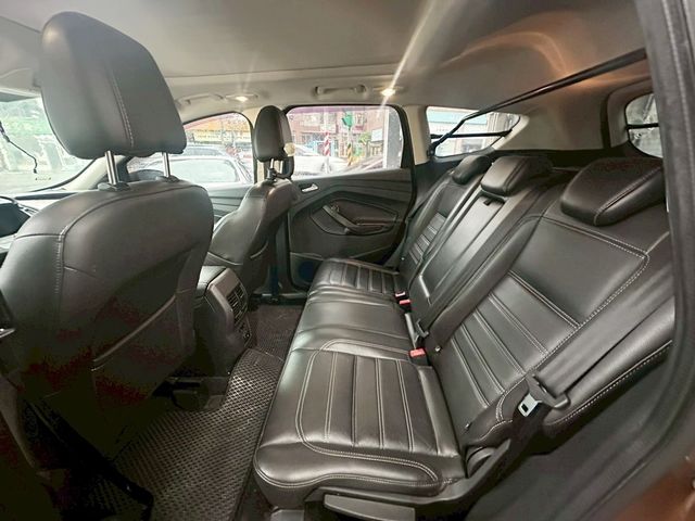 FORD福特 KUGA  第7張相片