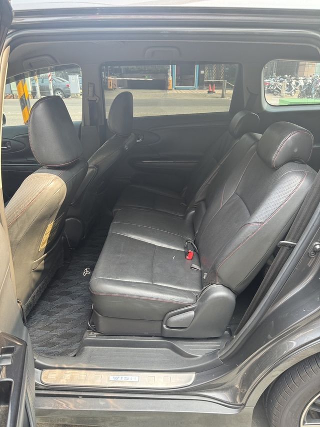 TOYOTA豐田 WISH  第7張相片