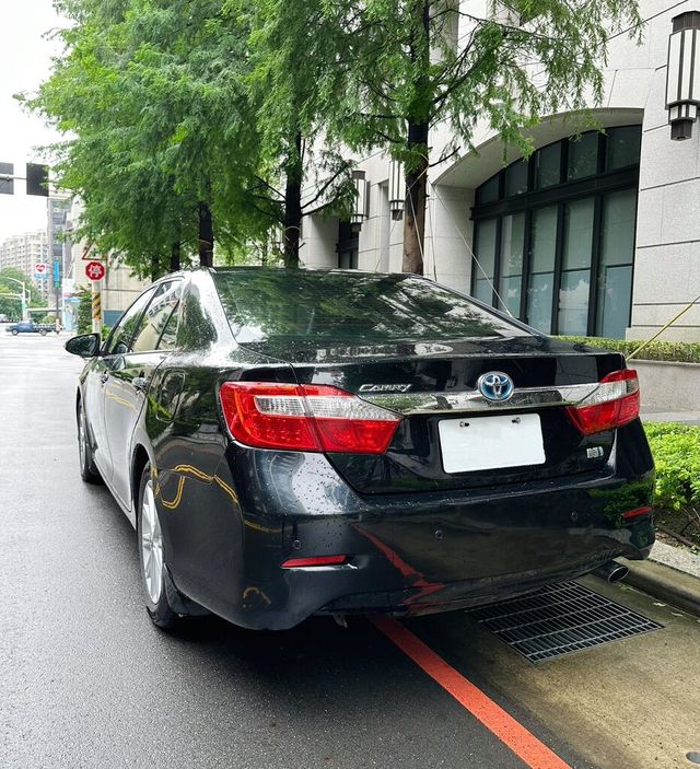 TOYOTA豐田 CAMRY HYBRID  第2張相片
