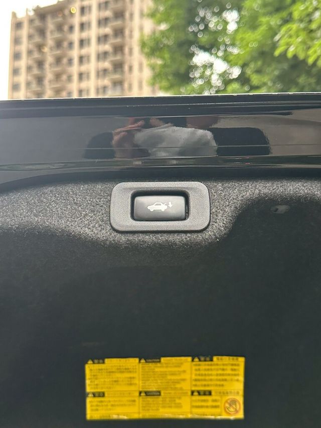 LEXUS凌志 ES300H  第10張相片