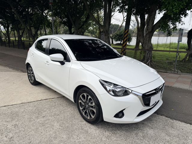 MAZDA馬自達 MAZDA 2  第2張相片