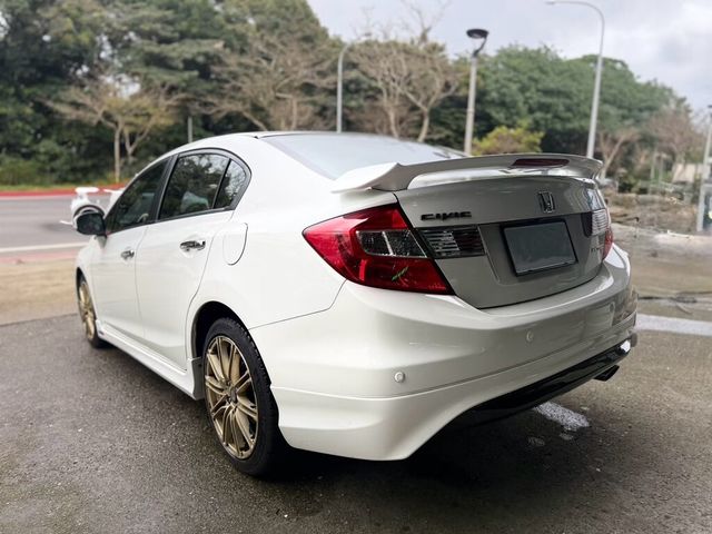 HONDA本田 CIVIC  第4張相片