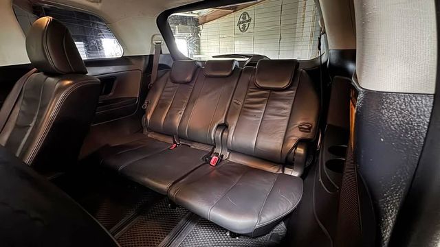 TOYOTA豐田 PREVIA  第7張相片