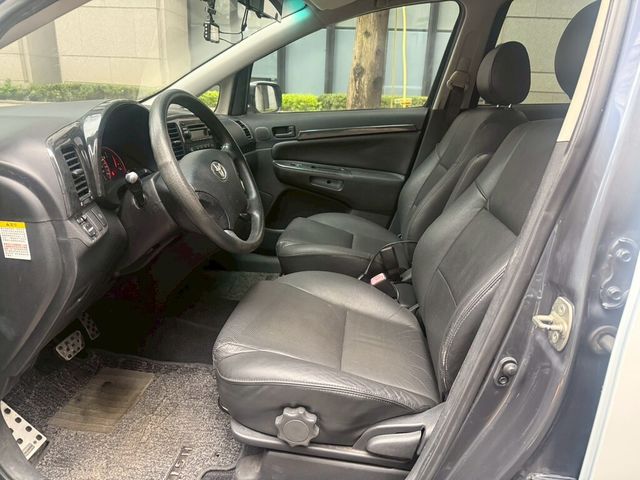TOYOTA豐田 WISH  第6張相片