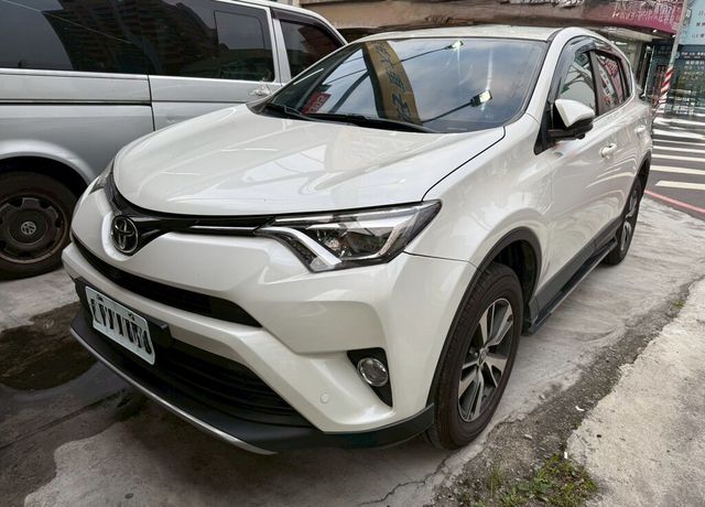 TOYOTA豐田 RAV4  第1張相片