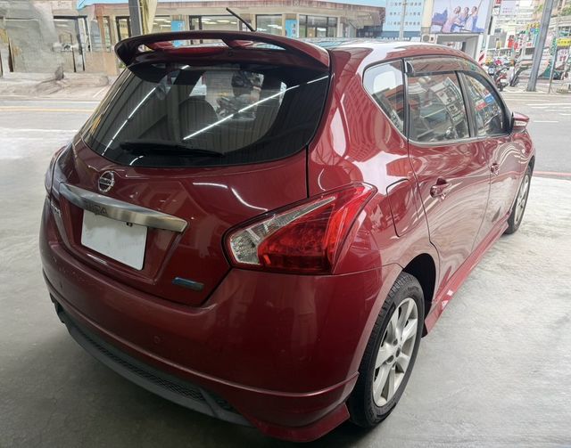 NISSAN日產 TIIDA  第2張相片