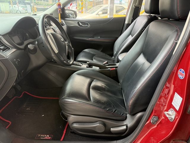 NISSAN日產 TIIDA  第7張相片
